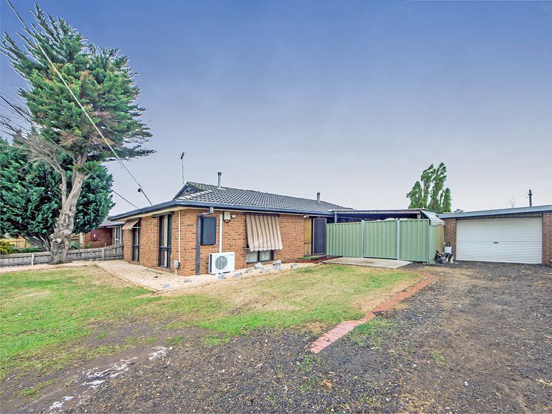 8 Kramer Street, Werribee VIC 3030