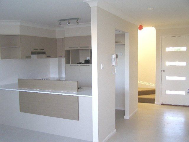 4/7 Warde Street, SCARBOROUGH, QLD 4020