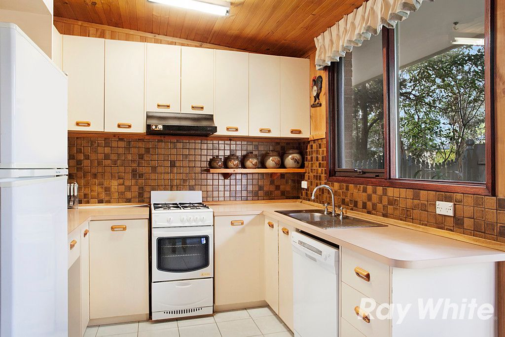 4 Dava Court, Ferntree Gully, VIC 3156