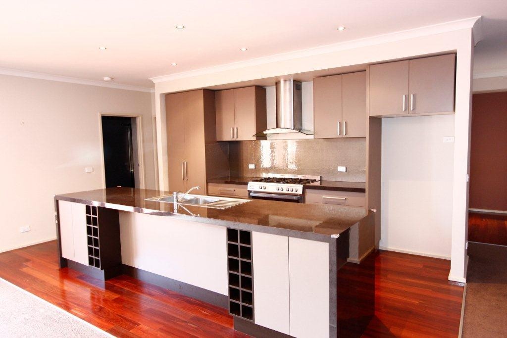 3/10 Caroline Street, Highton, VIC 3216