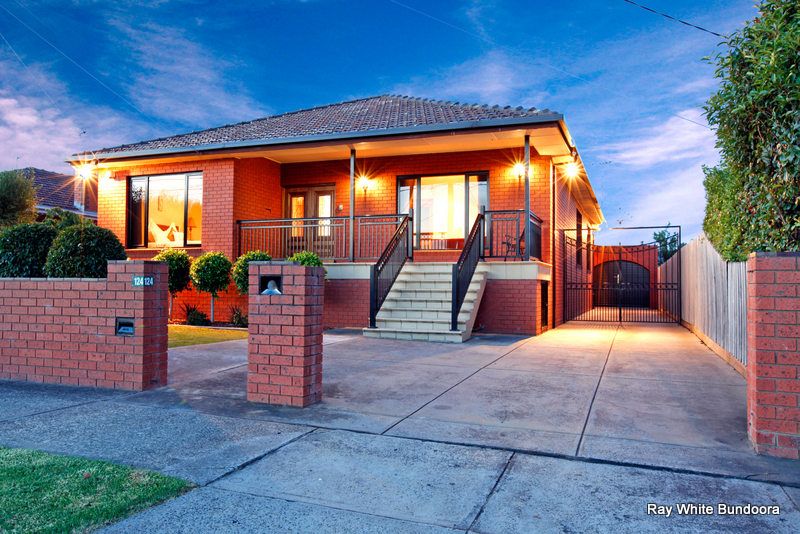 124 Curtin Avenue, Lalor VIC 3075