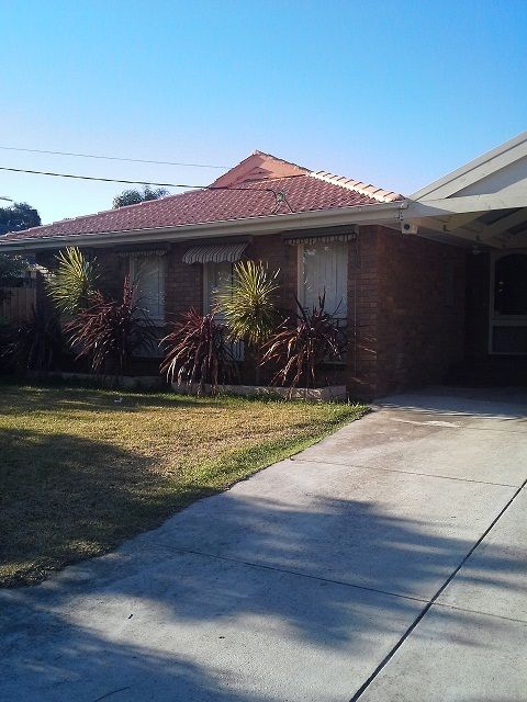31 Neasham Drive, Dandenong North, VIC 3175