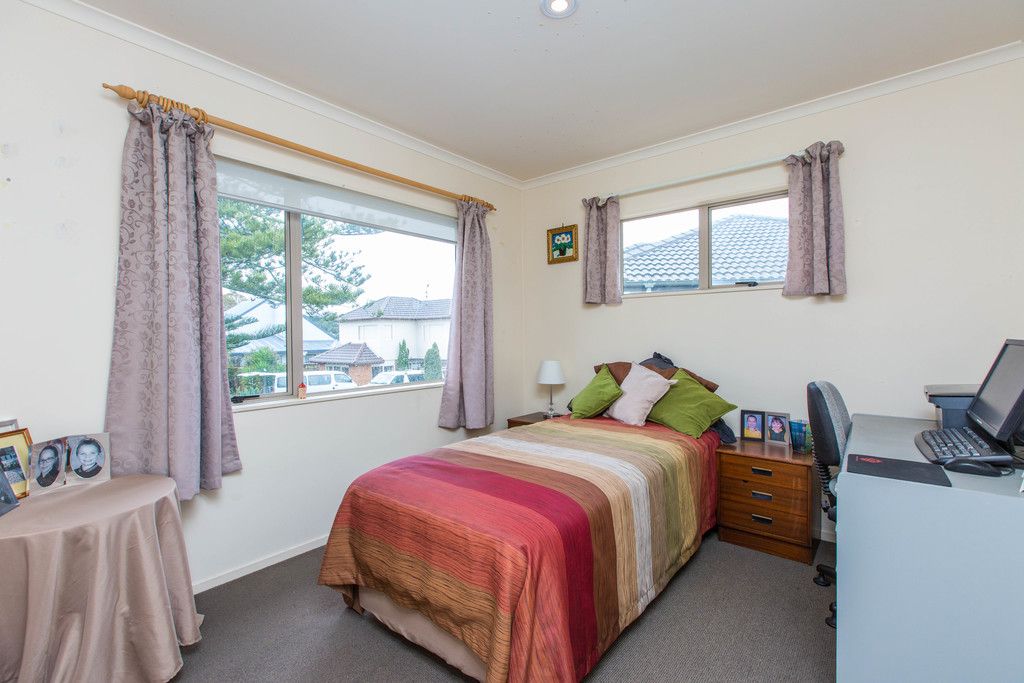 45F Redoubt Road, Goodwood Heights, Manukau City