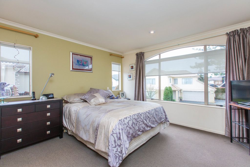 45F Redoubt Road, Goodwood Heights, Manukau City