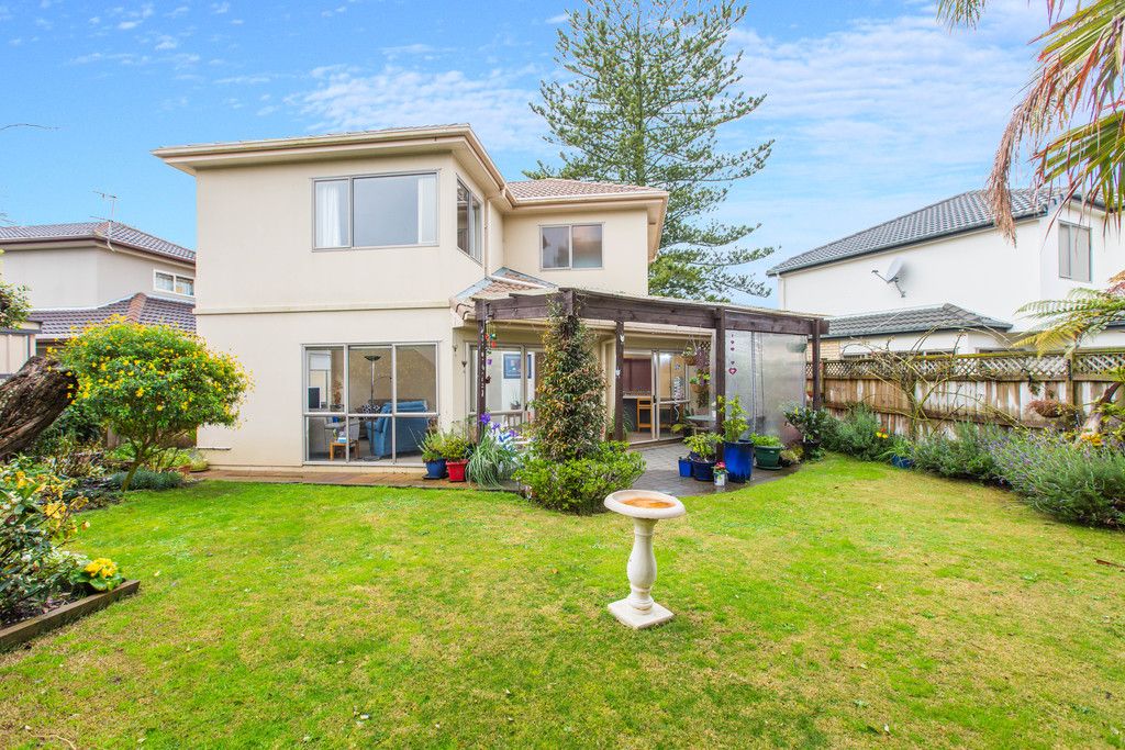 45F Redoubt Road, Goodwood Heights, Manukau City