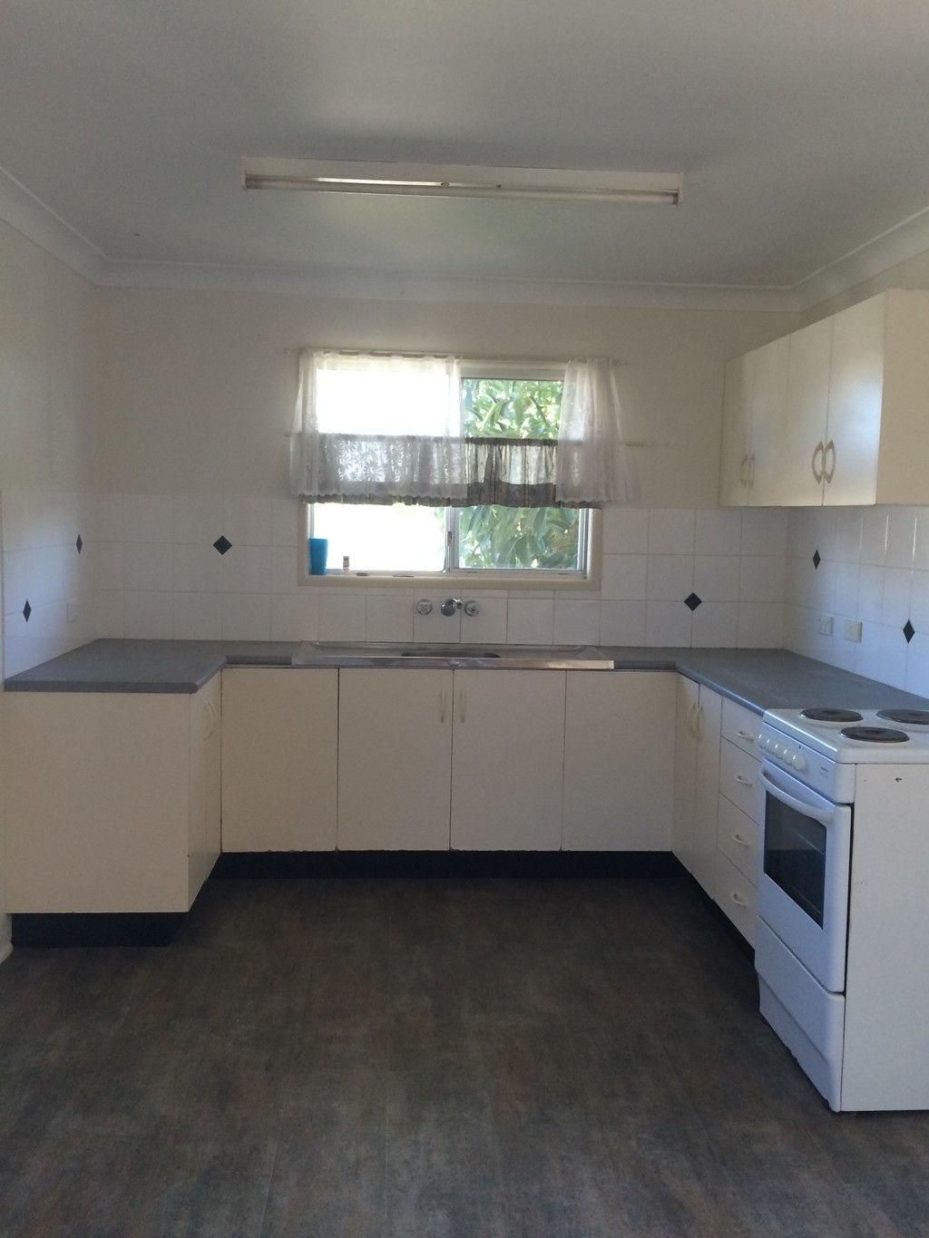 43 Poplar Street, Cooee Bay, QLD 4703