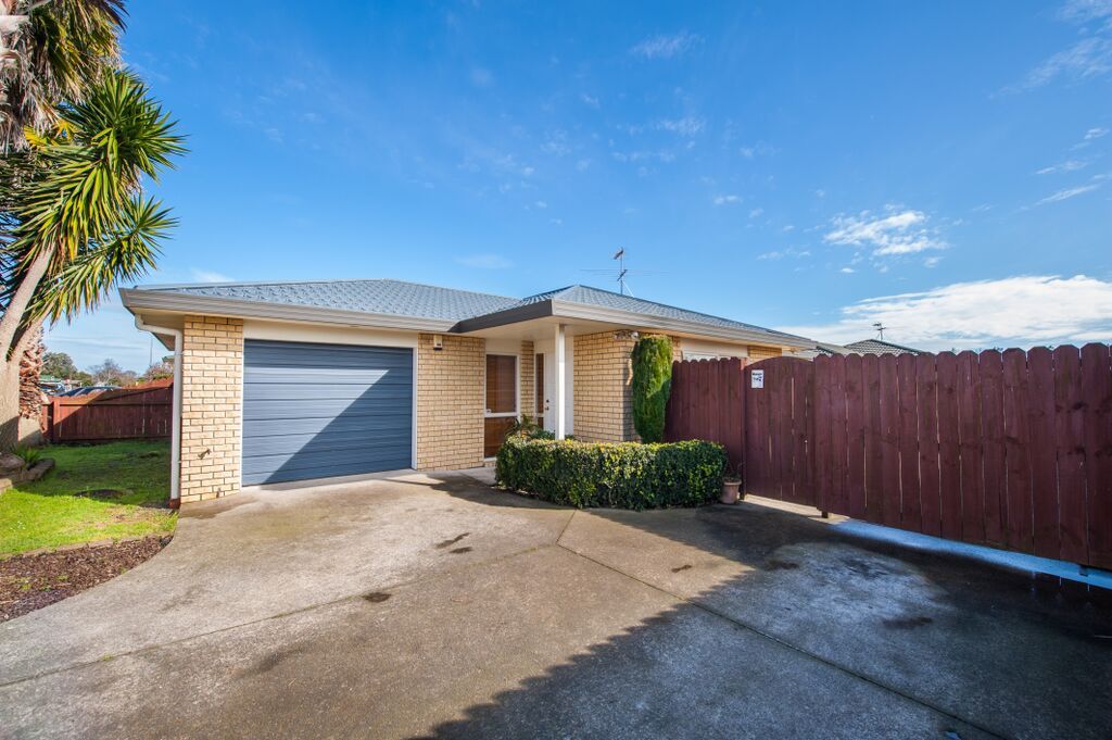 90 Manuroa Road, Takanini, Papakura