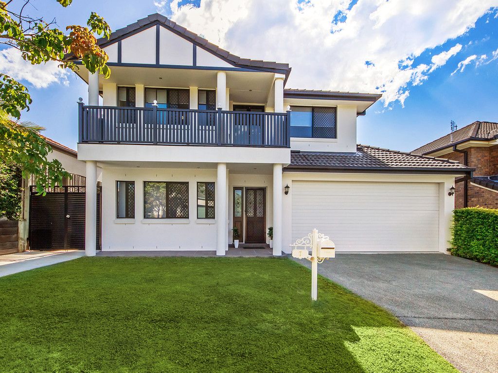 7 Andorra Place, Varsity Lakes QLD 4227