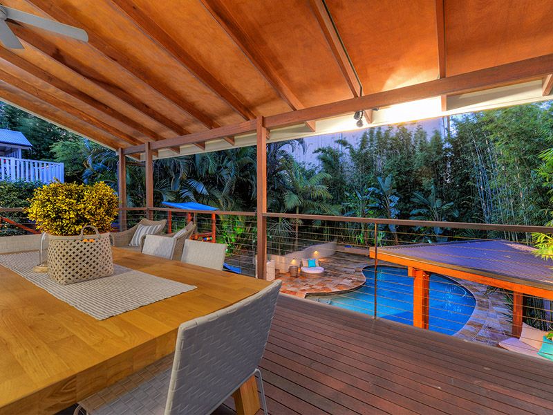 16 London Road, Clayfield, QLD 4011