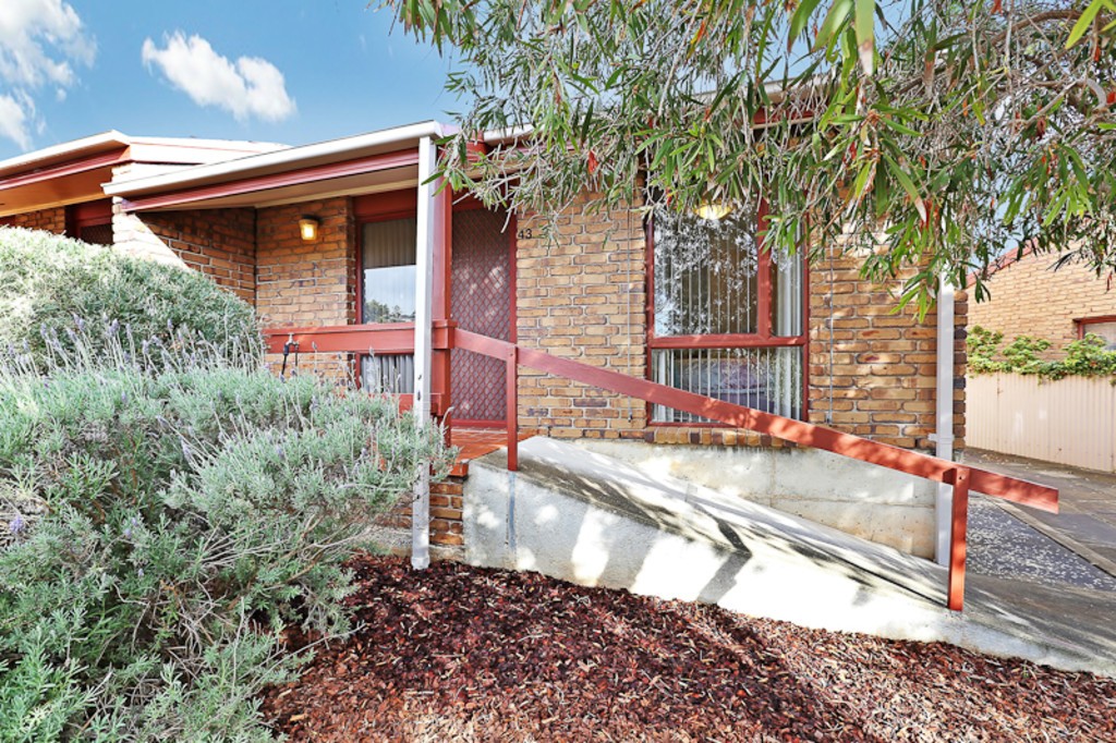43 Kurnabinna Terrace, Hallett Cove, SA 5158