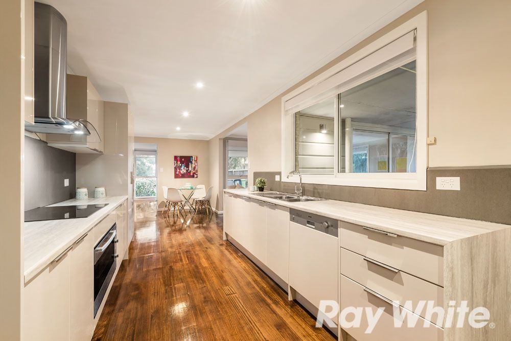17 Moonah Road, Wantirna South, VIC 3152