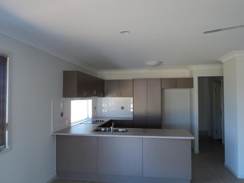14 Murphy Court, Redbank Plains, QLD 4301