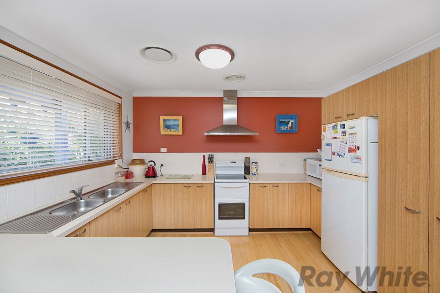 6/46-48 Natuna Avenue, Budgewoi, NSW 2262