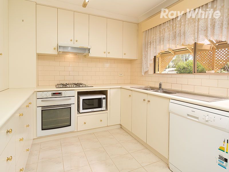 8 Cobbler Court, Thurgoona, NSW 2640
