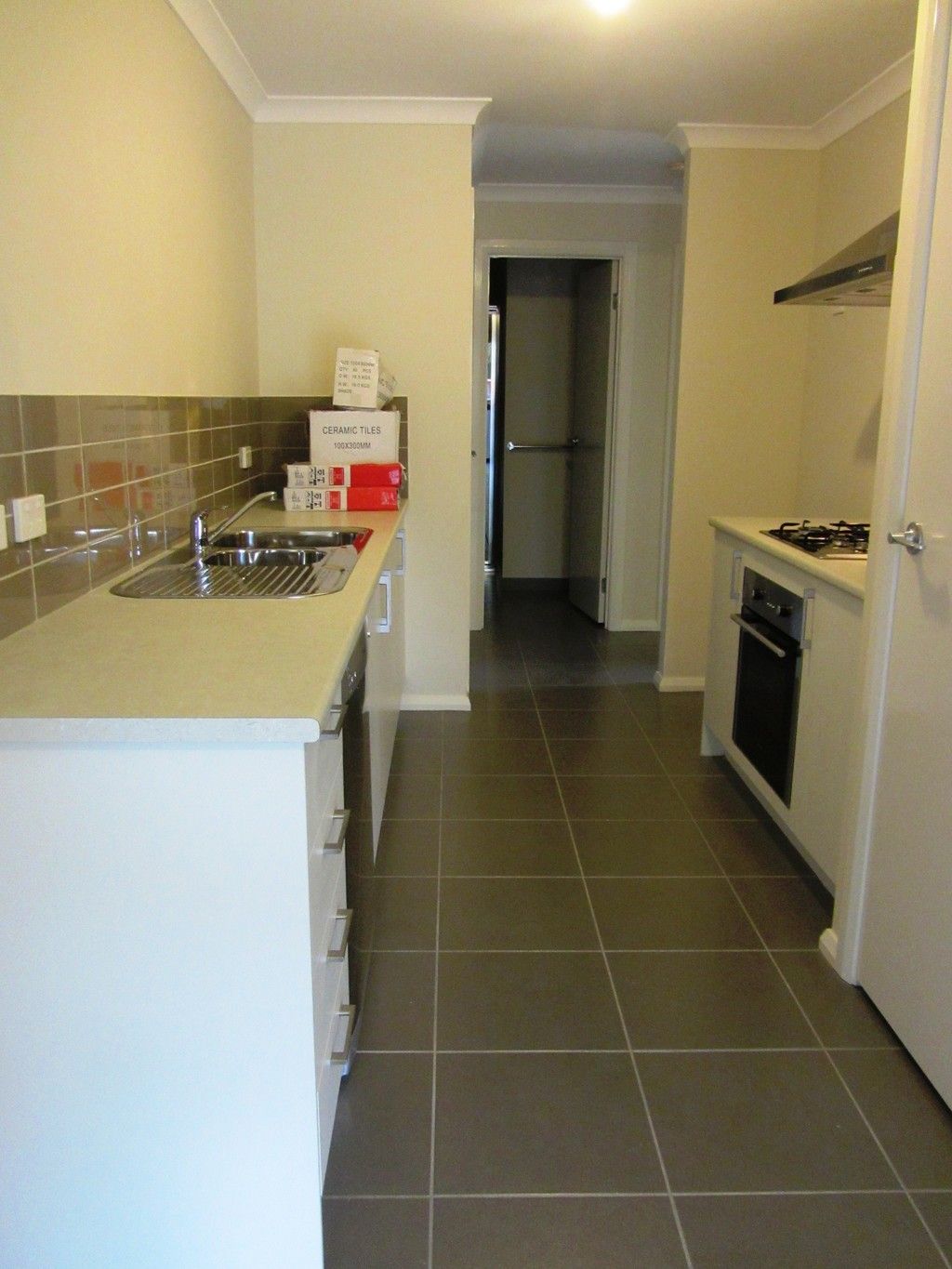 2/14 Riverboat Drive, Thurgoona, NSW 2640