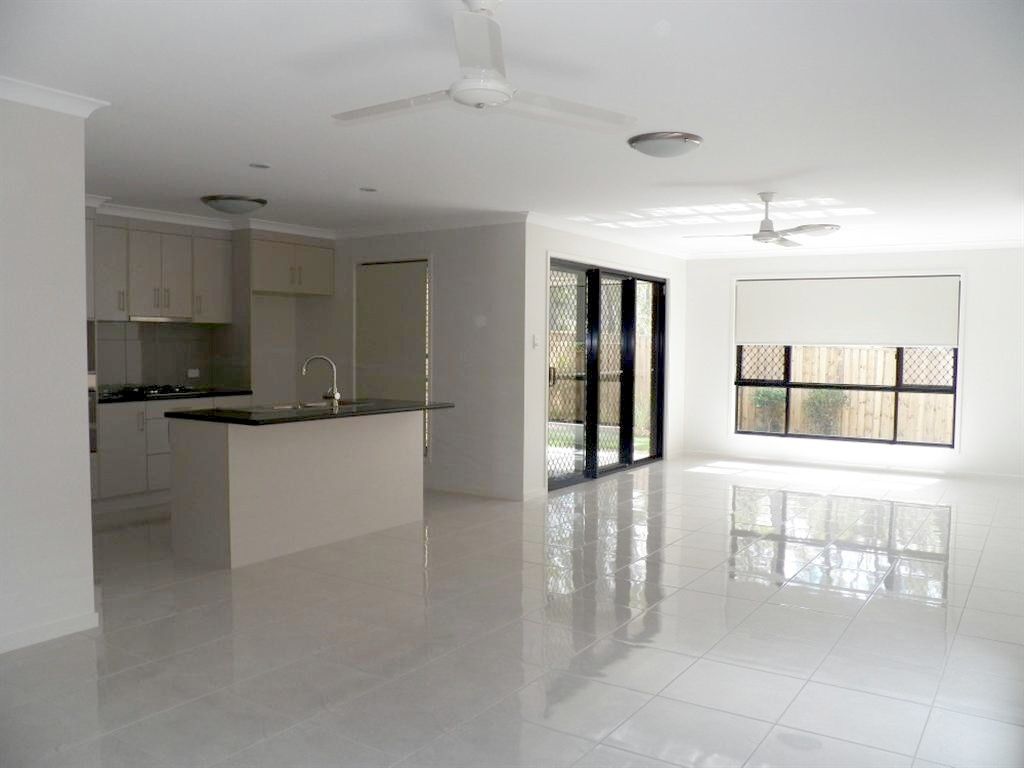 20 Sundowner Road, Clinton, QLD 4680