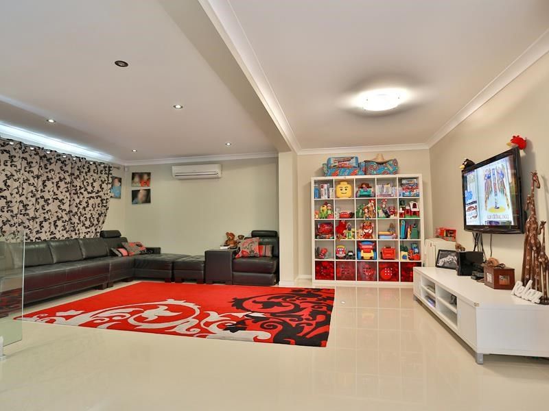 40 Roseland Avenue, Rochedale South, QLD 4123