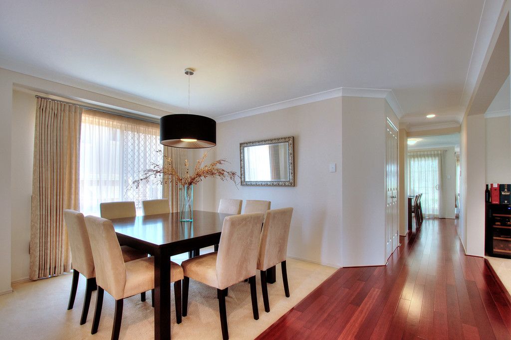 8 Regal Place, Eight Mile Plains, QLD 4113