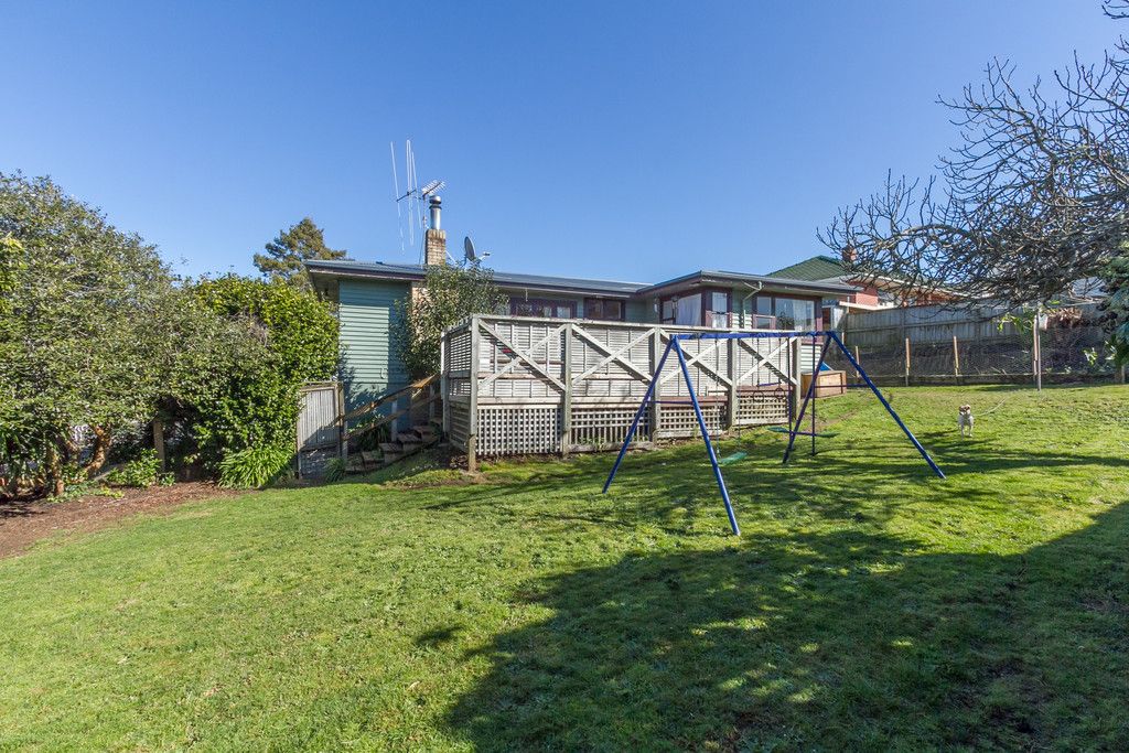 21 Johnsview Terrace, Hillcrest, Hamilton City