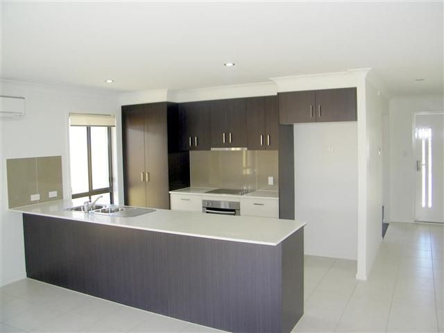 28 Seagull Boulevard, Kirkwood, QLD 4680