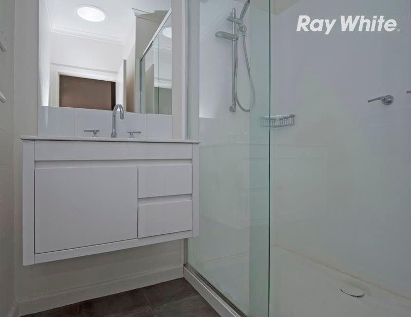 16 Clunes Street, Kingsbury, VIC 3083