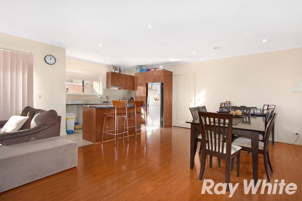 2/30 Grand Central Boulevard, Pakenham, VIC 3810