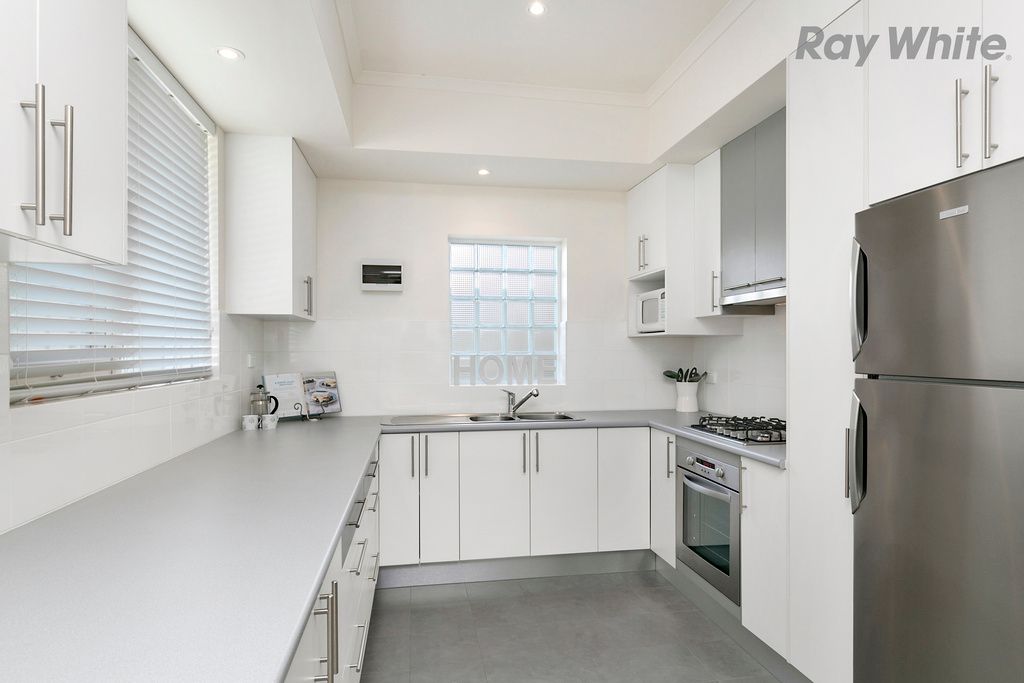 4/19 Military Road, West Beach, SA 5024