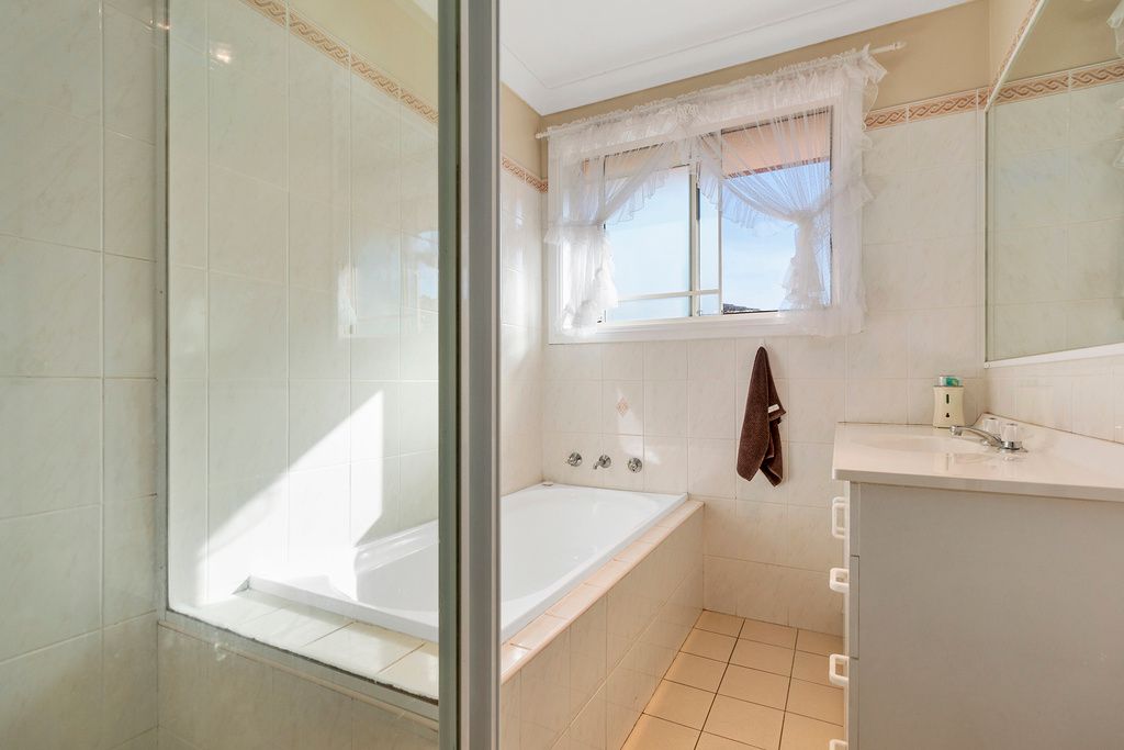 15 Pegasus Avenue, Hinchinbrook, NSW 2168