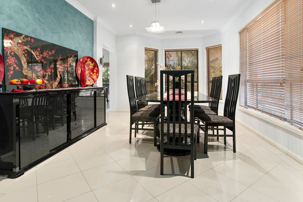 13 ST CLARE Place, Blair Athol, NSW 2560