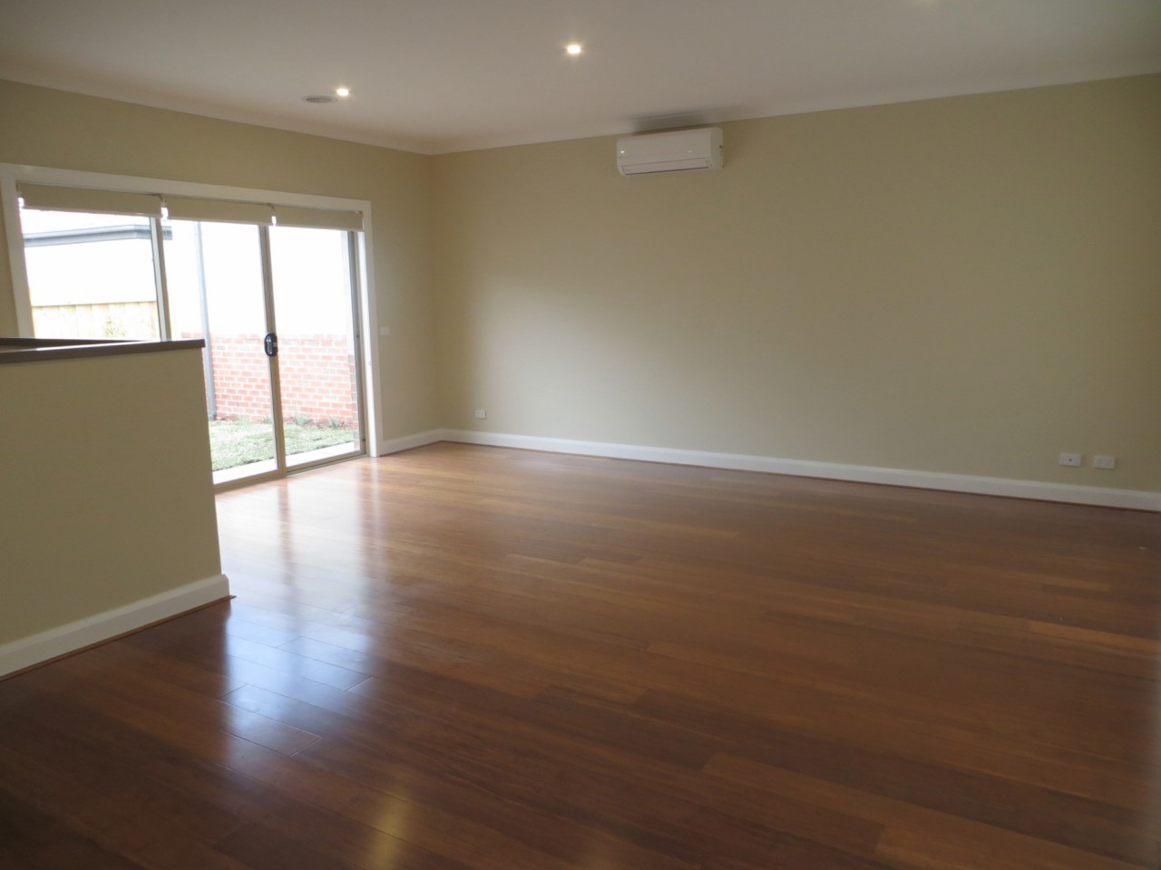 1/16 Devoy Street, OAKLEIGH SOUTH, VIC 3167