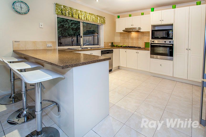 23 Kingsland Close, Dingley Village, VIC 3172