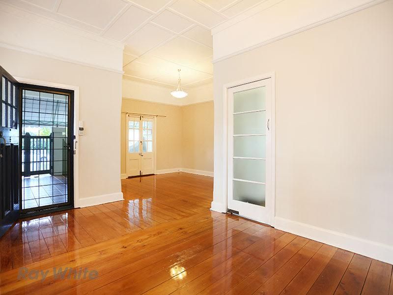 98 Palmer Street, Windsor, QLD 4030