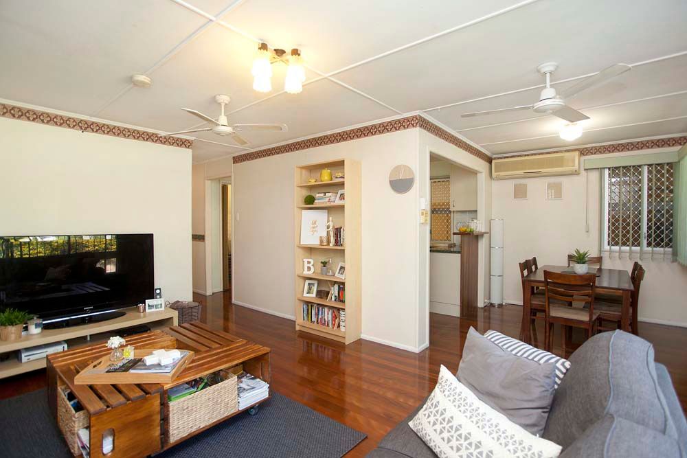 4 Enderby Street, Mount Gravatt East, QLD 4122