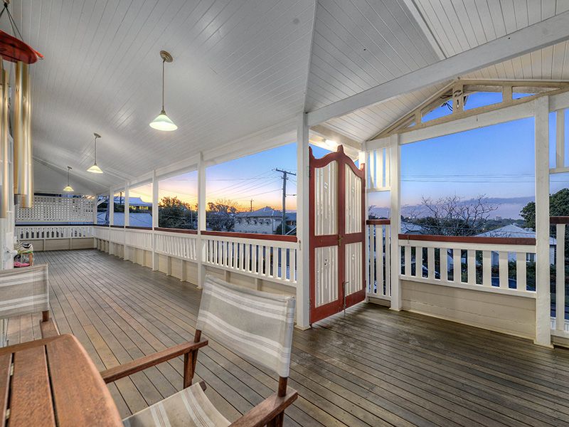 11 Collins Street, Annerley, QLD 4103