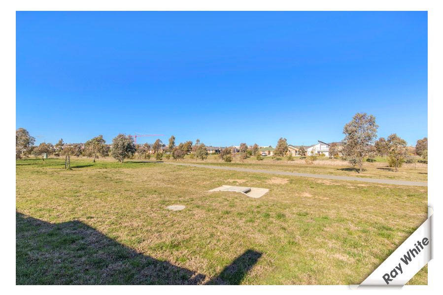 4 Stonehouse Street, Franklin, ACT 2913