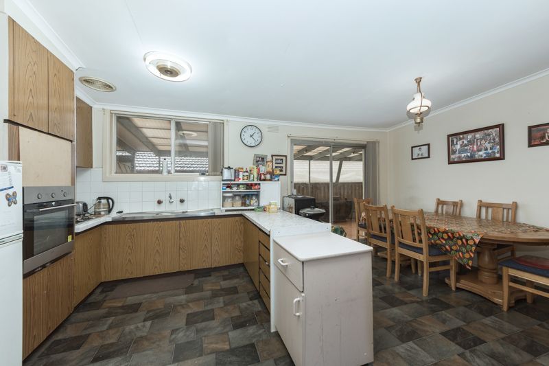 3 Inez Court, Melton, VIC 3337
