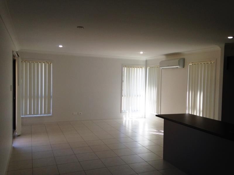 9 Saddleback Avenue, Redbank Plains, QLD 4301