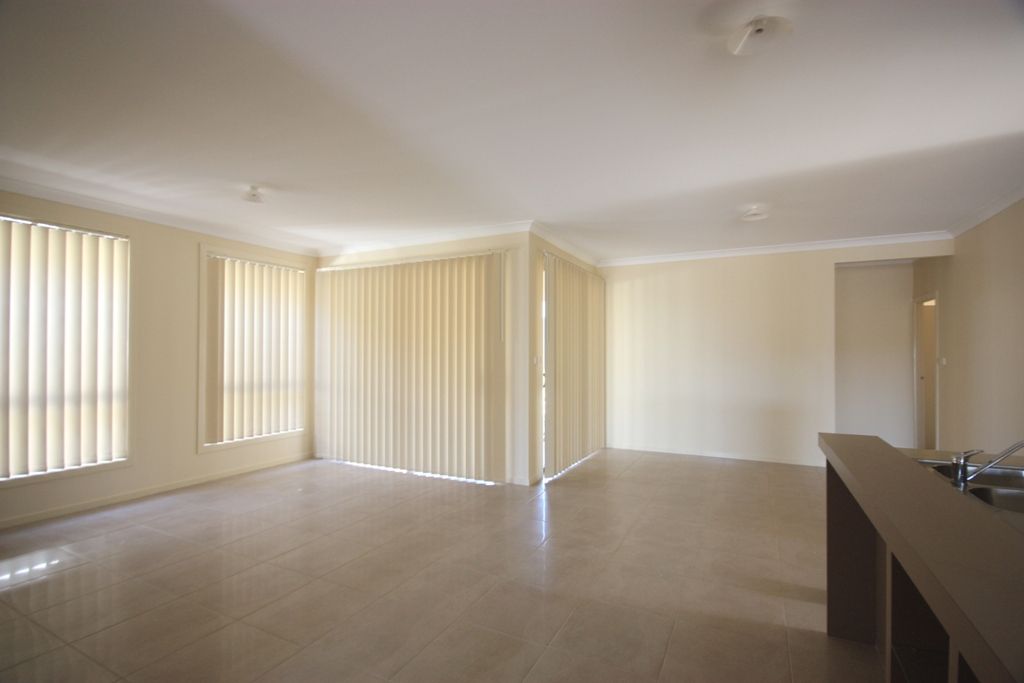 20 Leffler Street, Oran Park, NSW 2570