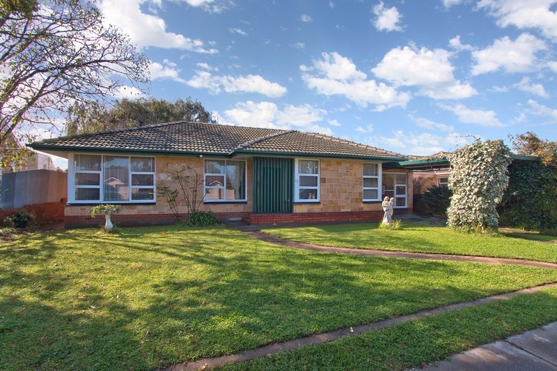 12 Debney Street, Fulham Gardens, SA 5024