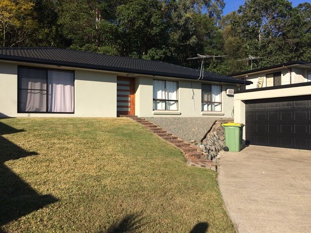 26 Van Dieman Crescent, Springwood, QLD 4127
