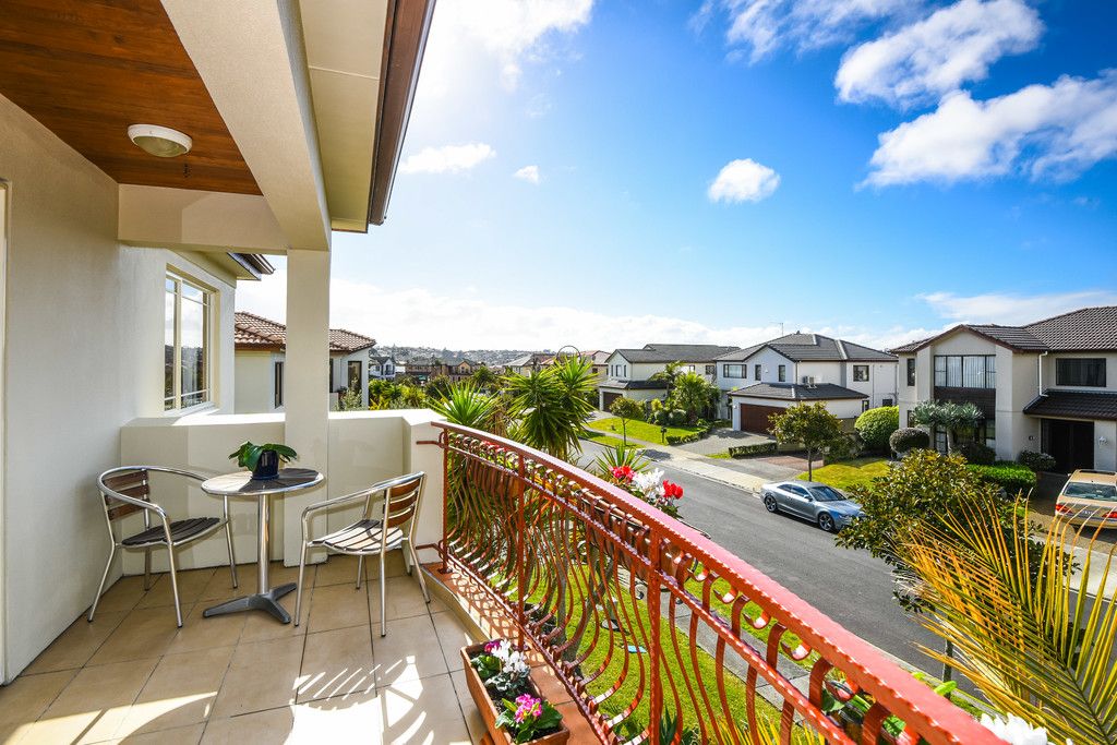 31 Amberwood Drive, Howick, Manukau City
