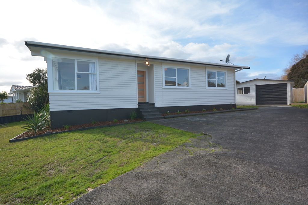 39 Beeston Crescent, Manurewa, Manukau City