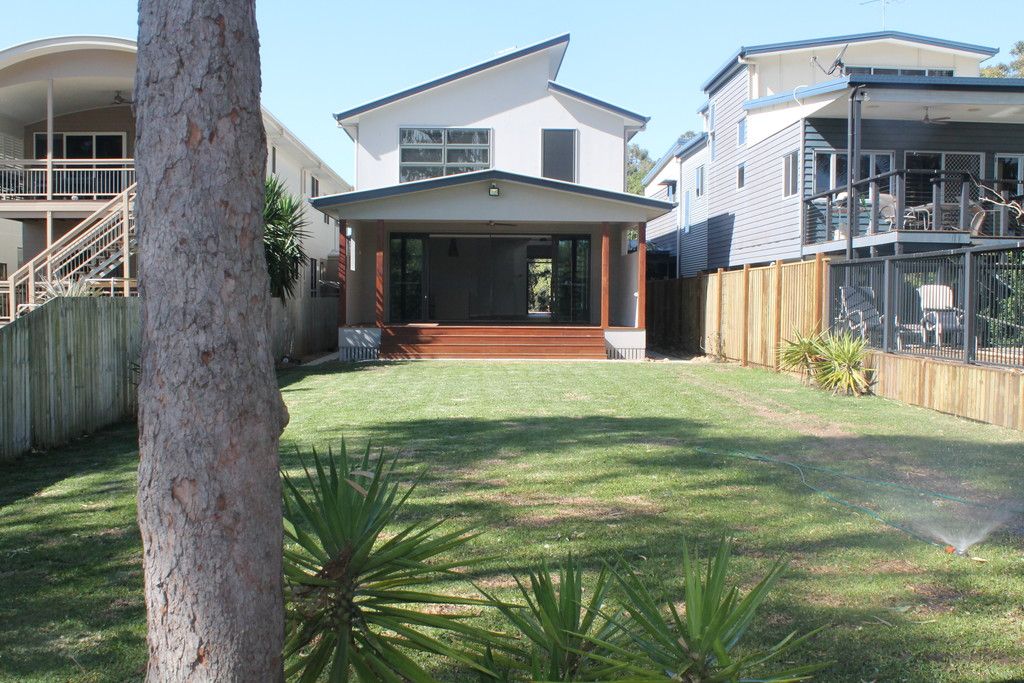 21 Chaseley Street, Nudgee Beach, QLD 4014