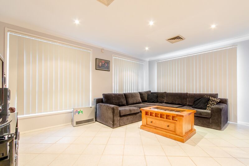 7 Iron Bark Way, Colyton, NSW 2760