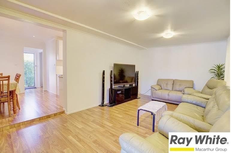6 Glenella Way, Minto, NSW 2566