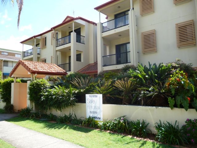 3 Ewart Street, Burleigh Heads QLD 4220