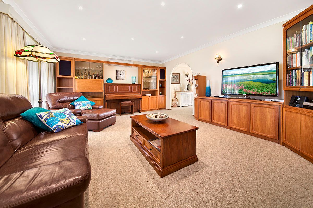 4 Bandalong Crescent, Bangor, NSW 2234