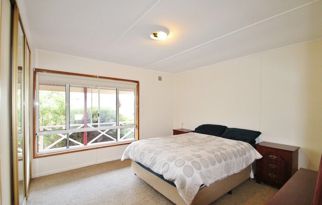 28 Blyth Road, Clare, SA 5453