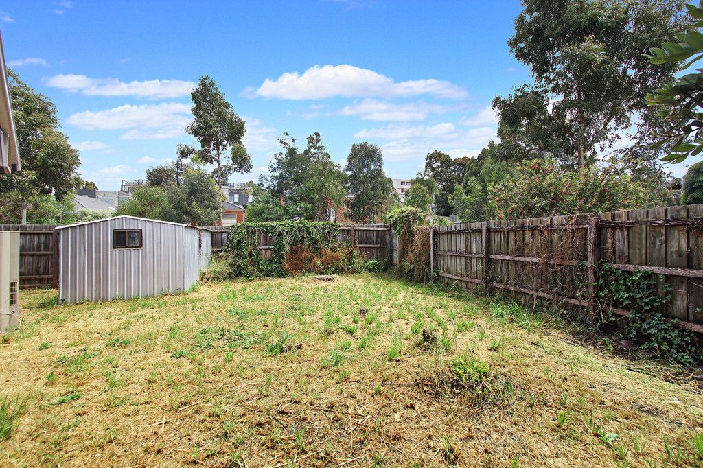 17 Akuna Avenue, Notting Hill, VIC 3168