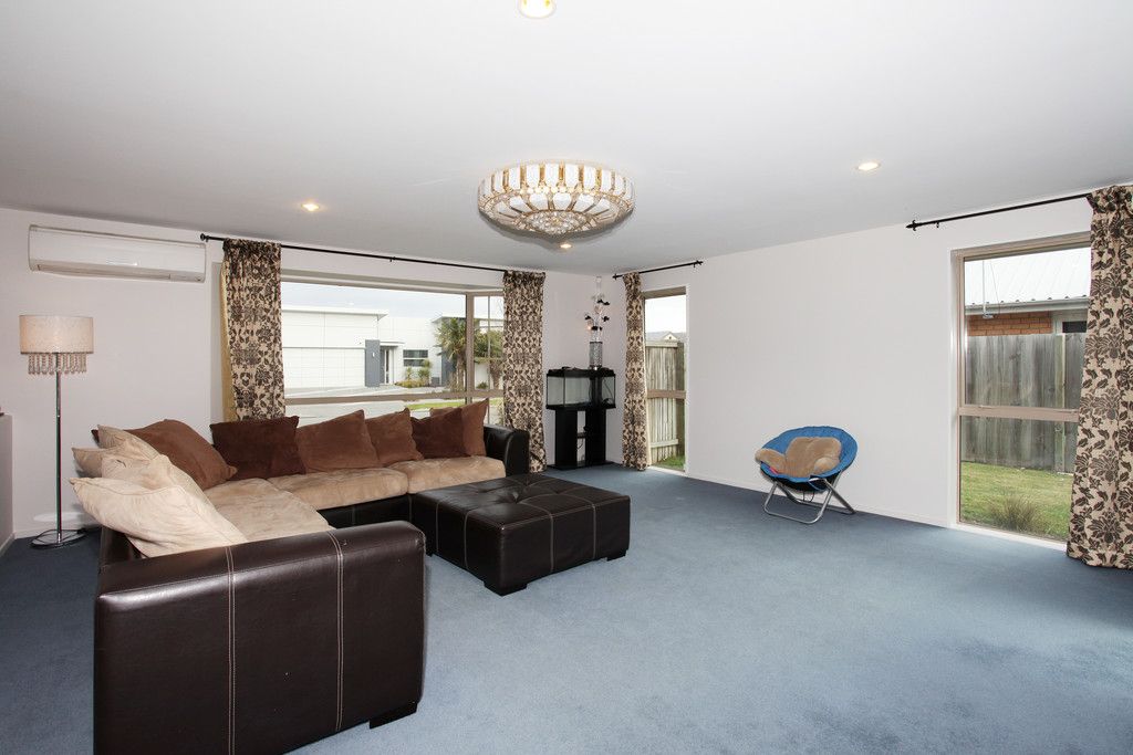 21 Havana Gardens, Shirley, Christchurch City